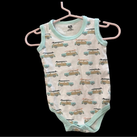 HB Onsies (x2) 3-6 Months Beach Theme White and Blue - Picture 3 of 4